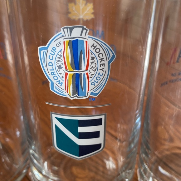 Molson Canadian 2016 World Cup hockey set of 4 glasses. - Picture 6 of 10